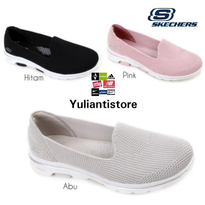 SEPATU SKECHERS GO WALK 5 BLESSED