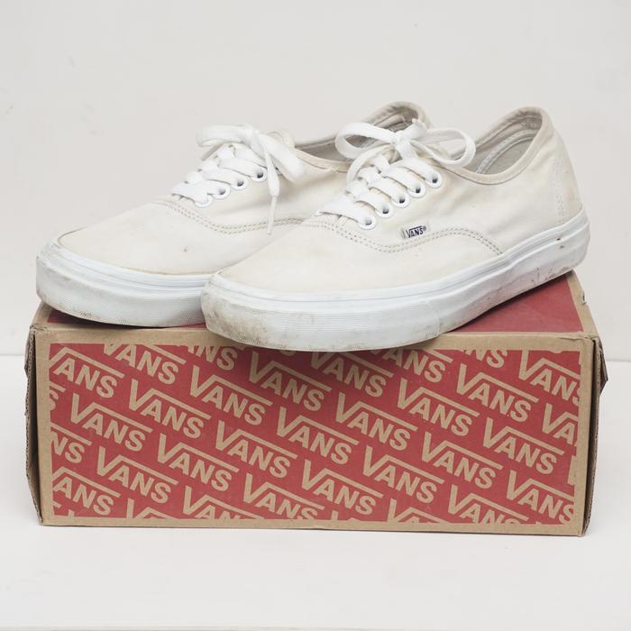 SECOND Vans Authentic White size 8