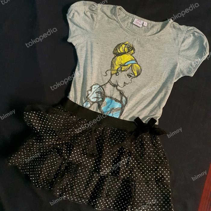 Preloved dress disney princess ukuran 8 tahun