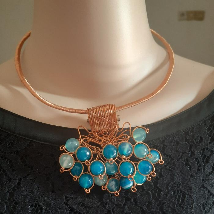 Kalung choker handmade wire tembaga batu biru