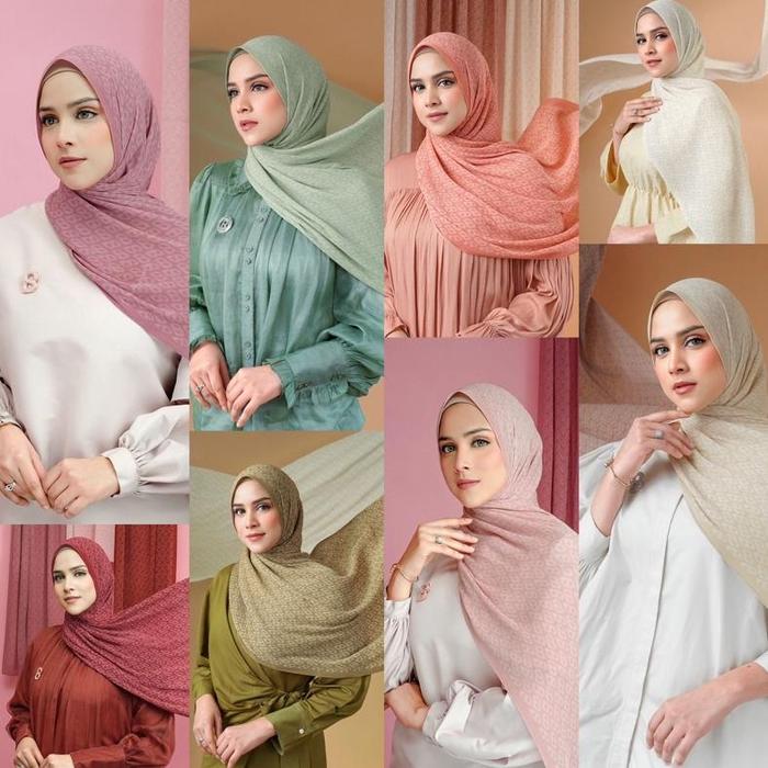 BUTTONSCARVES TAPIS PLEATED SHAWL
