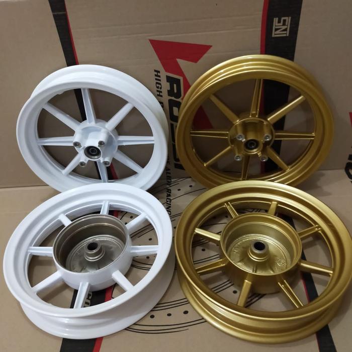 PELEK RECING COMET P8 V ROSSI HNDA GENIO/SCOOPY NEW UK 215/250 RING 12
