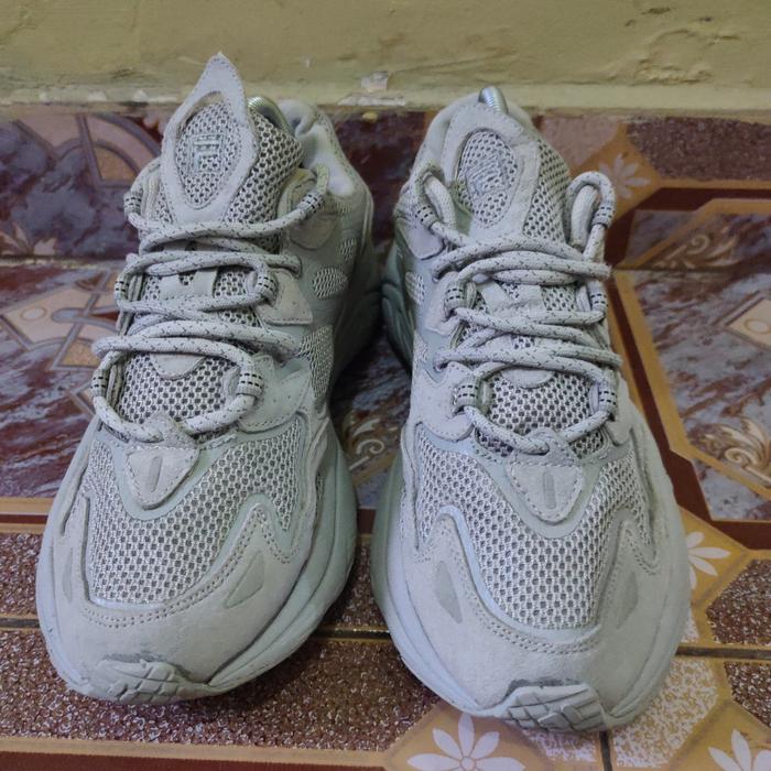 sepatu snakers pria dewasa