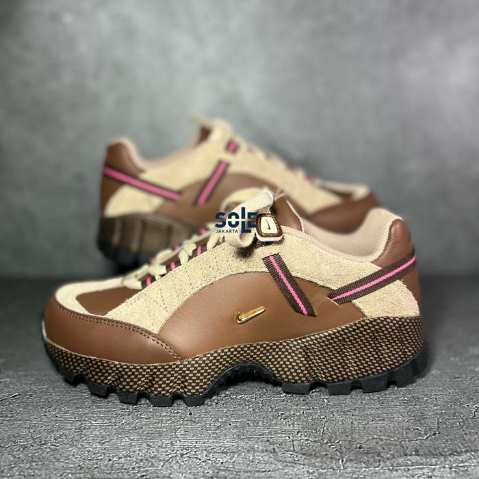 Nike Humara x Jacquemus Brown