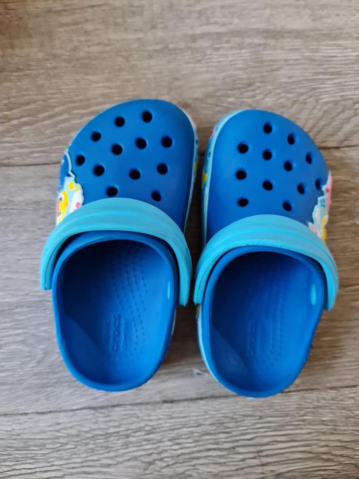 Sandal crocs original anak umur 1 atau 2 tahun bekas original termurah