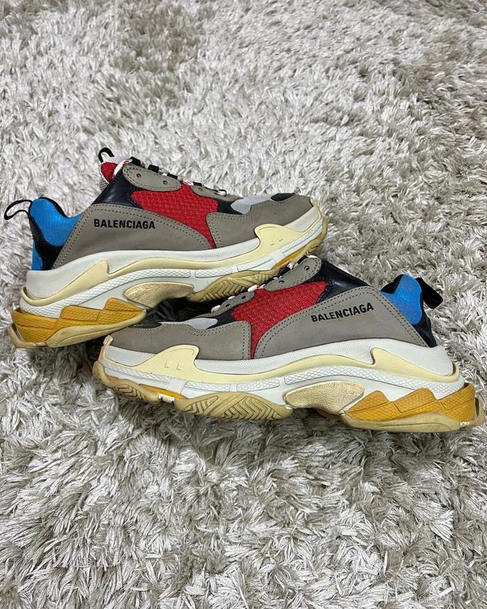BALENCIAGA TRIPLE S MULTICOLOR EUR 42 ORIGINAL AUTHENTIC 100% SNEAKERS