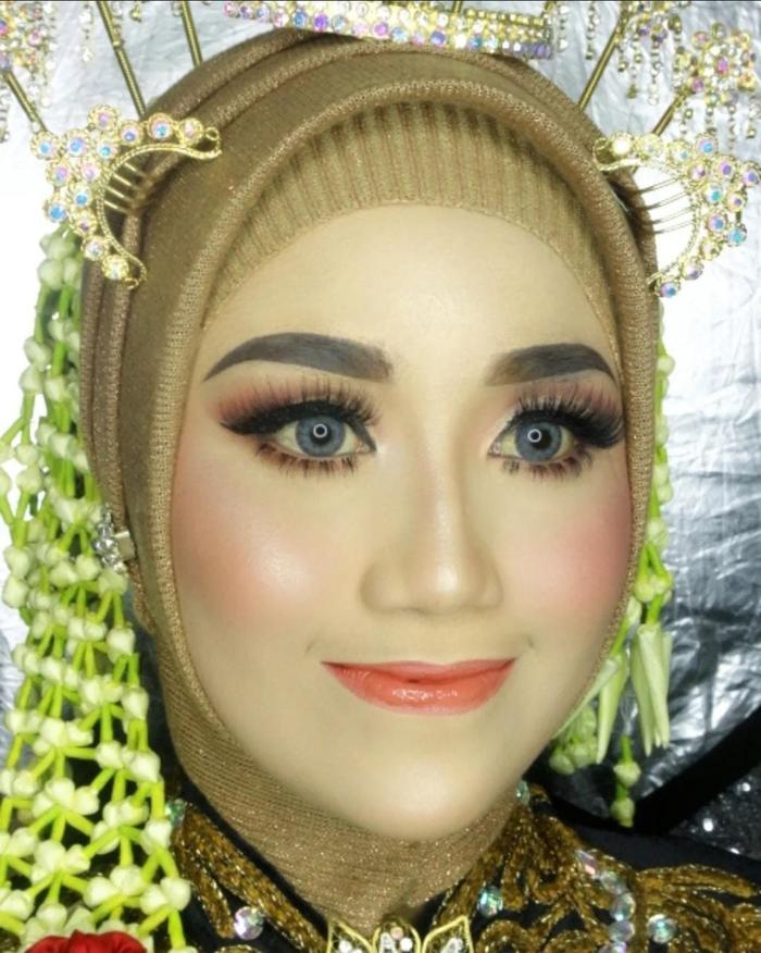 MakeUp Wedding | Nikah Akad Pesta | Paket MUA Tenda Busana Hijab Hena