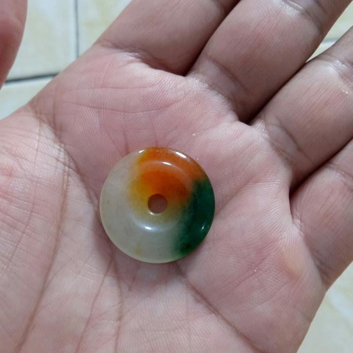 batu liontin kesehatan model bulat