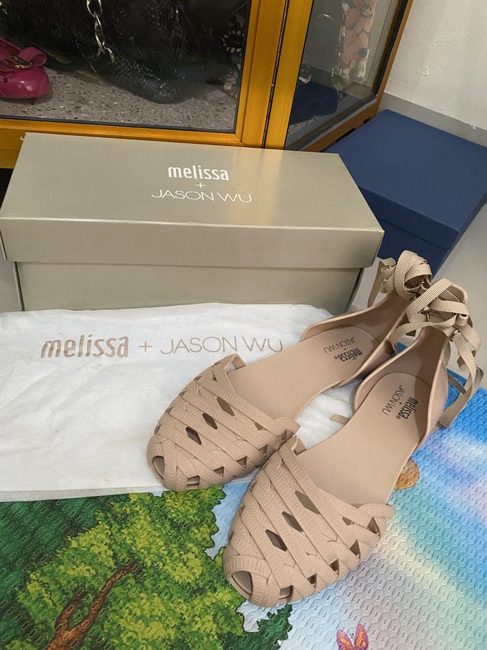Preloved melissa + jason wu size 39