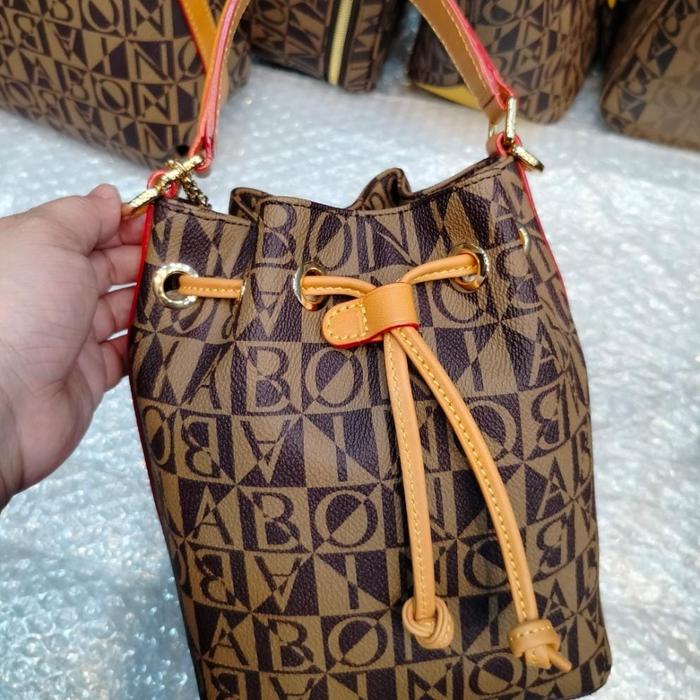 Tas bonia original kulit motif monogram model serut S