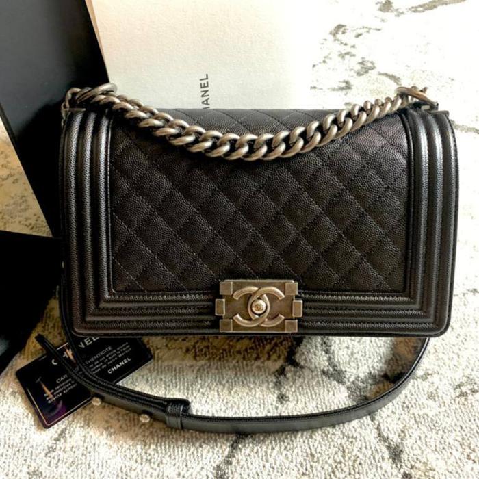 Original - Excellent Chanel Boy 25 Medium Black Caviar RHW #27 (2019)