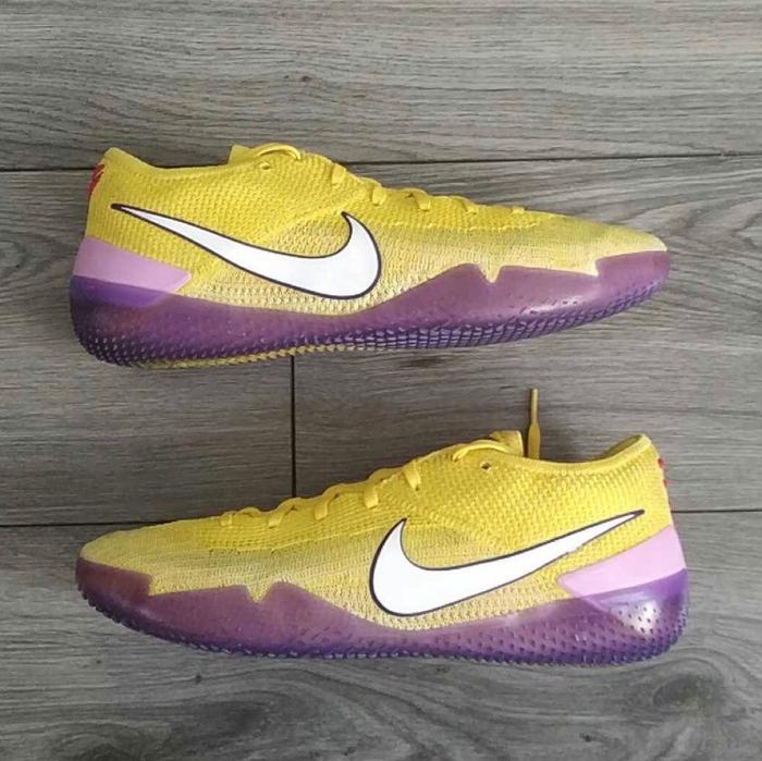 Nike Kobe NXT 360 Lakers Size Us 11 Authentic Original Sneakers 100%