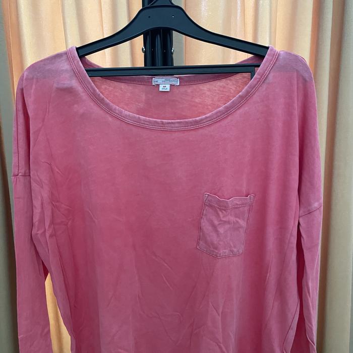 PRELOVED LIKE NEW BAJU SWEATER GAP LENGANPANJANG POLOS PINK WANITA ORIGINAL