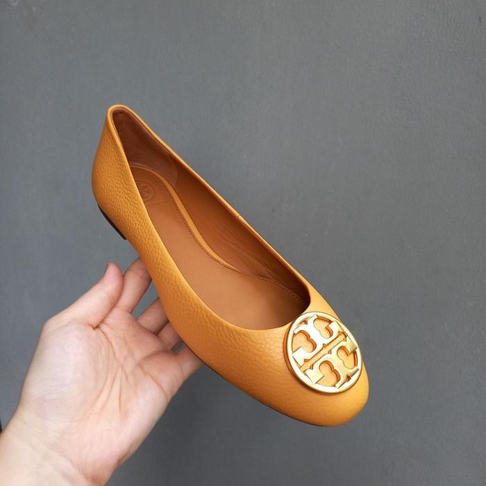 TB chelsea ballet flat light turmeric