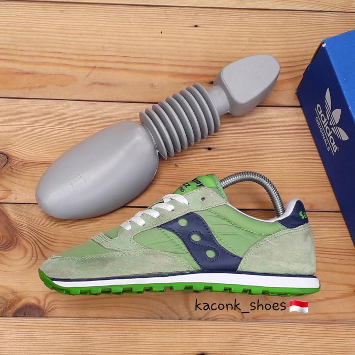 SEPATU SNEAKERS CASUAL SAUCONY JAZZ LOW PRO GREE HIJAU ORIGINAL