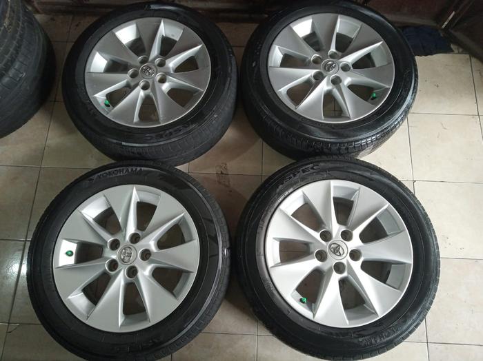 BEKAS- Original VELG ALPHARD R17 Cocok untuk Camry Innova Rush