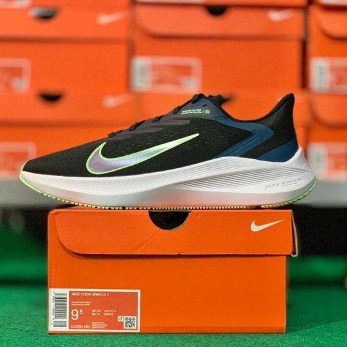 SEPATU PRIA NIKE AIR ZOOM WINFLO 7 ORIGINA BNIB