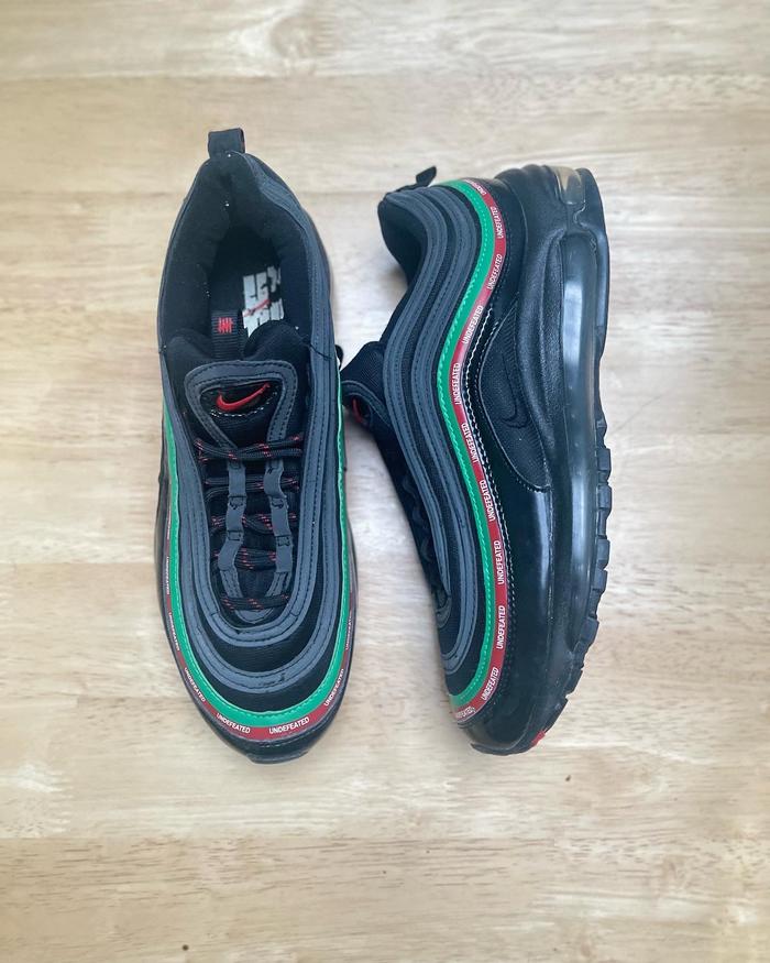 Preloved/bekas Nike Air Max '97 Undefeated Black size 41