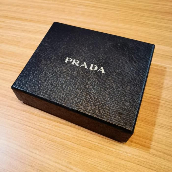 Prada Saffiano men wallet