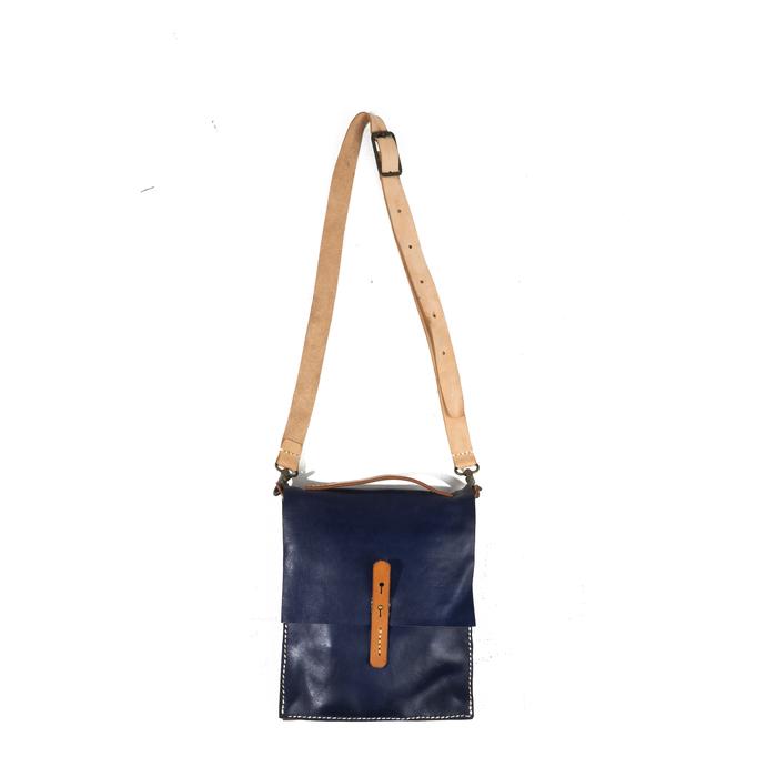 Benchmade Leather Sling Bag Navy Stockroom Edition Tas Selempang Pria