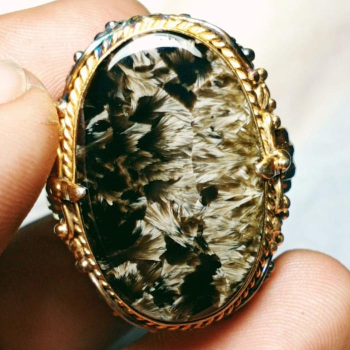 Bulu macan lumajang / basaltic / basaltic tiger glass / bulu macan