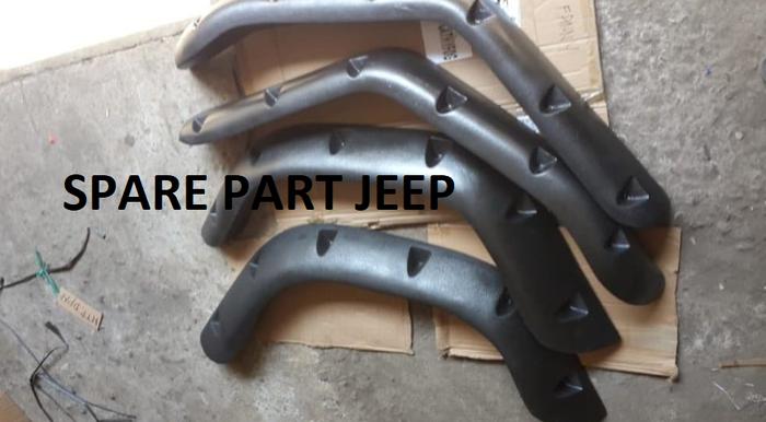 Over Fender . Slebor Model Baut Jeep CJ7