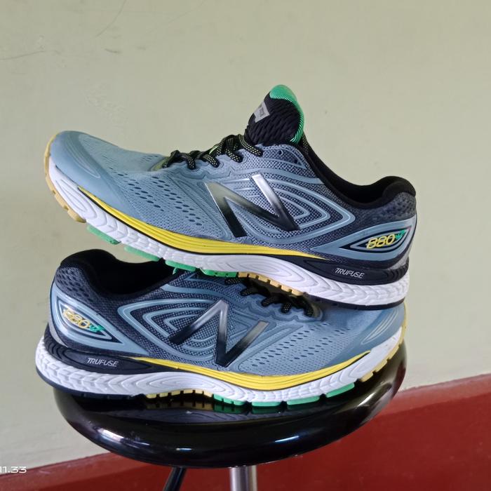 second branded authentic NB880V5 sz. 45/29cm