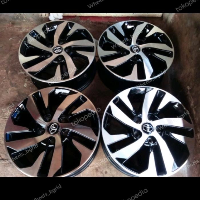 Velg Original/OEM Rush TRD R16