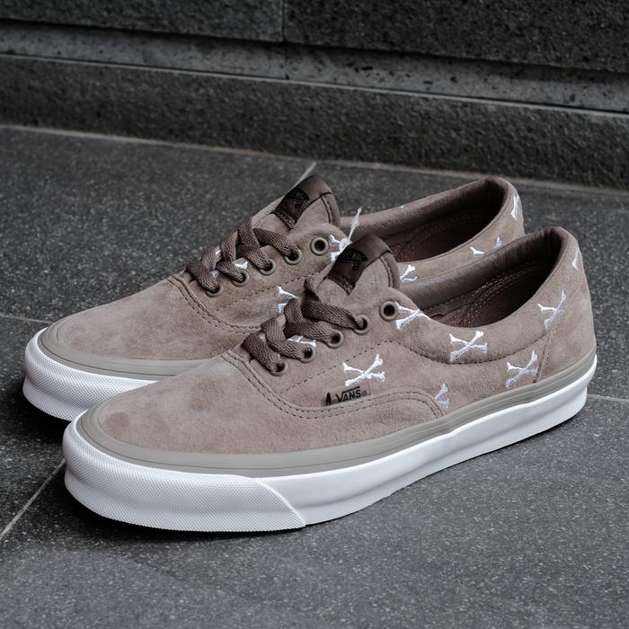 vans era wtaps coyote