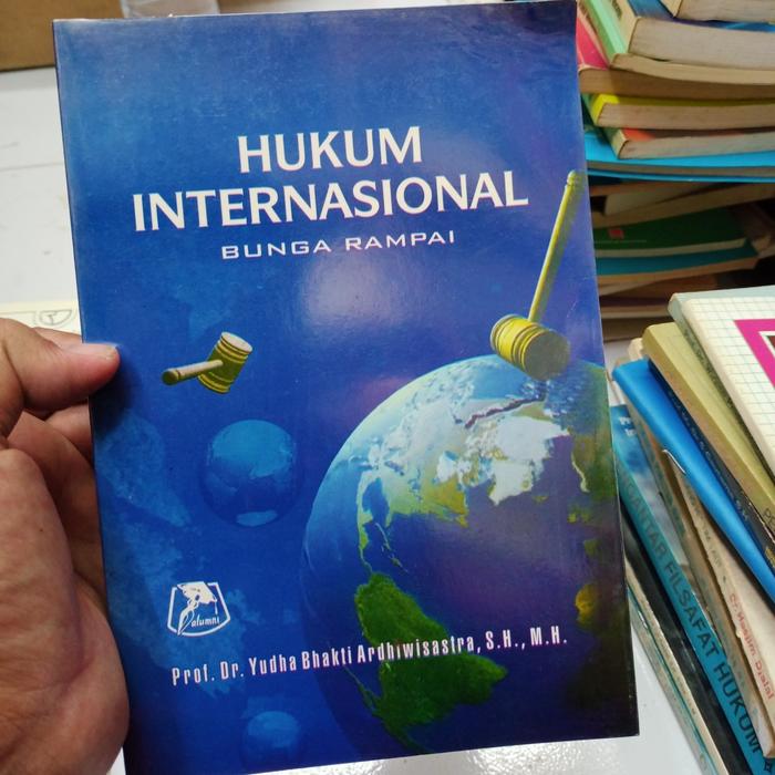 HUKUM INTERNASIONAL bunga Rampai