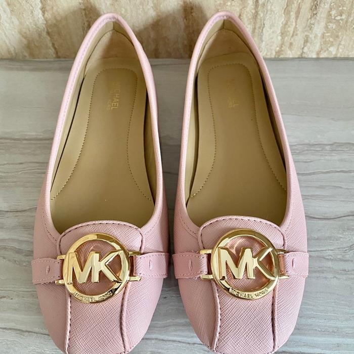 Jual M1chael K0rs MK Fulton Flat Shoes Leather Blossom Original