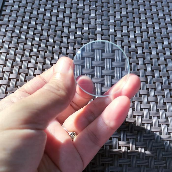 Kaca Cembung Datar Bening Tebal 1,5mm dan 2mm