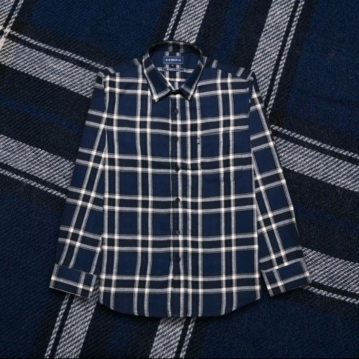Broodis kemeja flanel lengan panjang dark nordik