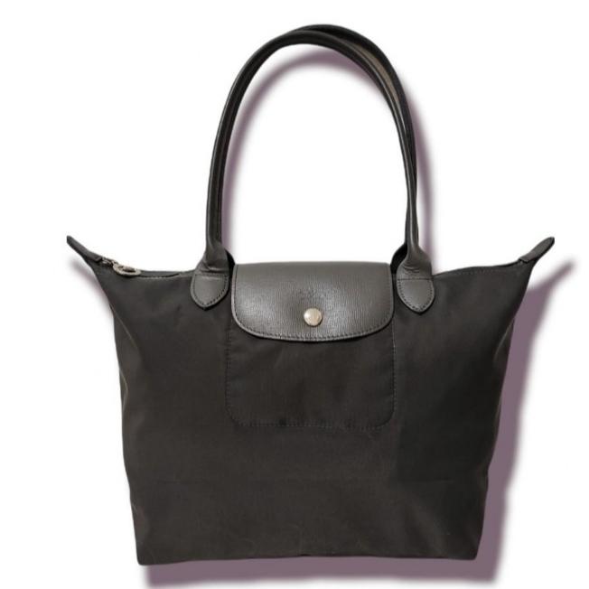 longchamp cantik No minus