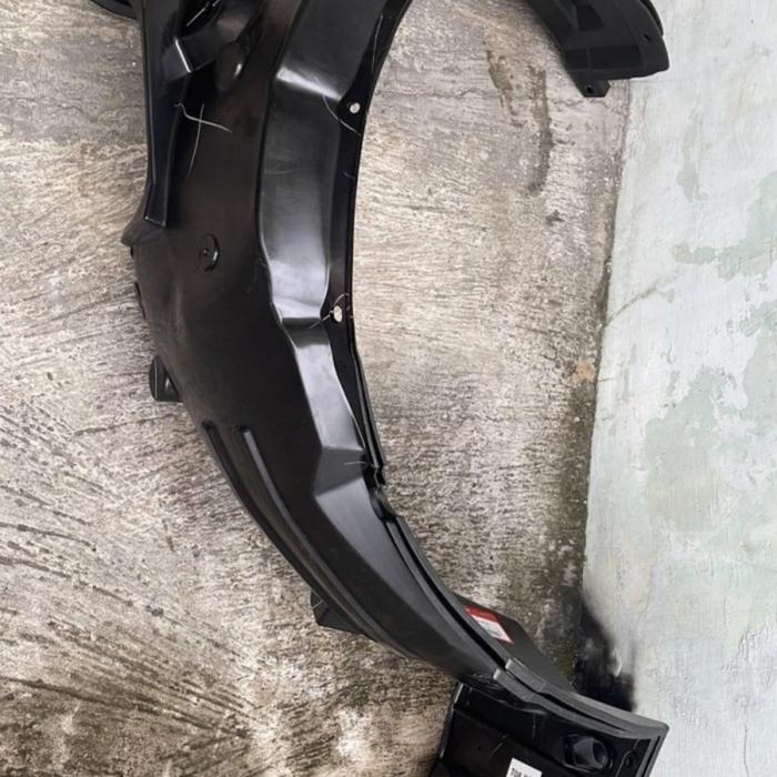 Inner iner liner pelimdung Fender City Hatchback 2021 keatas