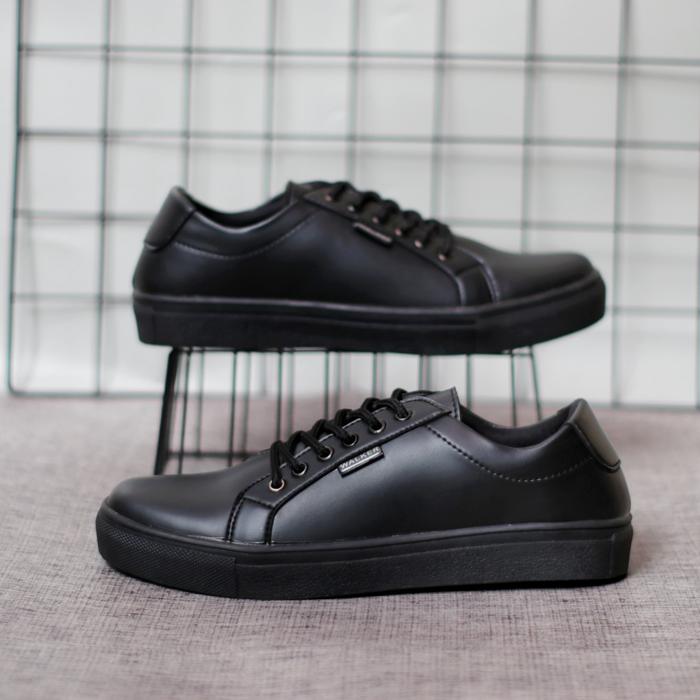 Sepatu Sneakers Pria Casual Kulit Original KAMILL BLACK