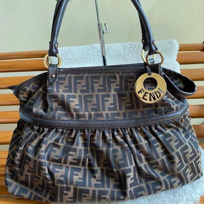 TAS PRELOVED SECOND Authentic FENDI Zucca Chef Top Zip Tote Logo