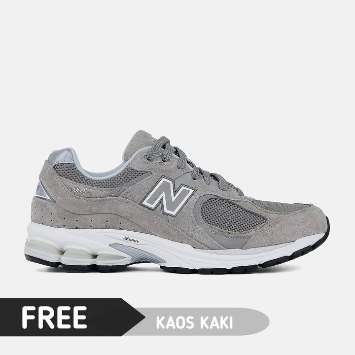 NB 2002R White Metallic Silver