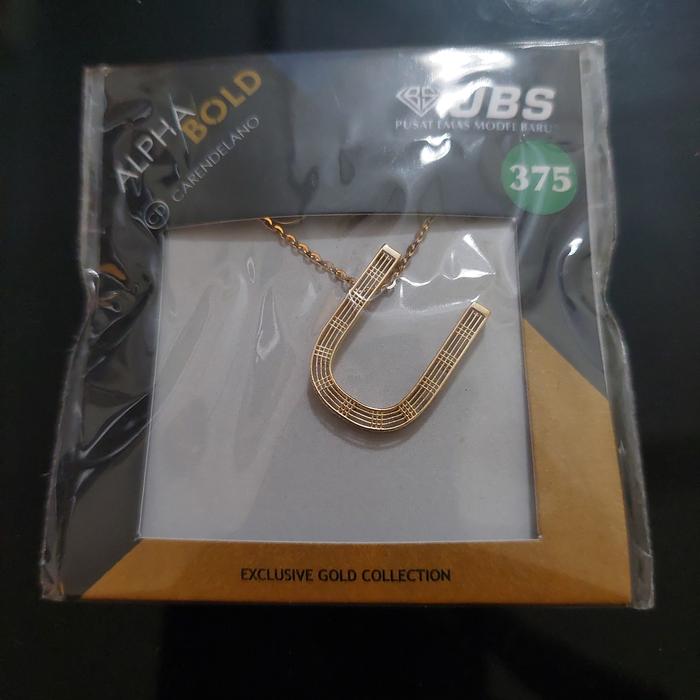 Kalung alpha bold huruf U UBS kadar 375 8K