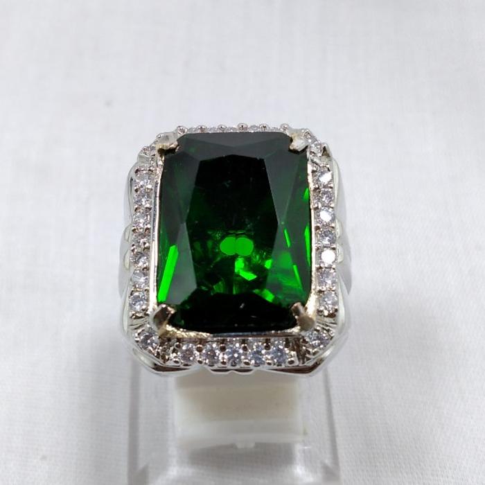 batu cincin green topas