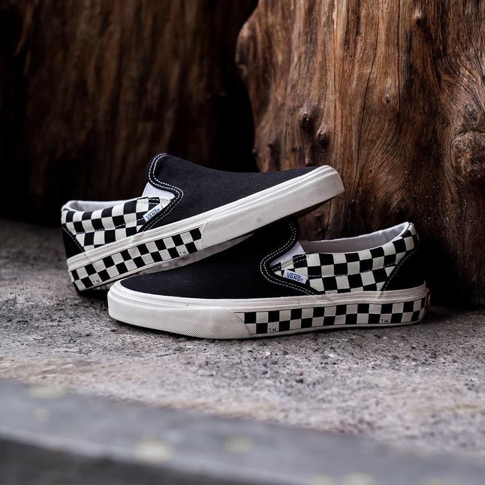 VANS SLIP-ON SIDEWALL CHECKERBOARD B/W CLASSIC ORIGINAL 100% - BNIB
