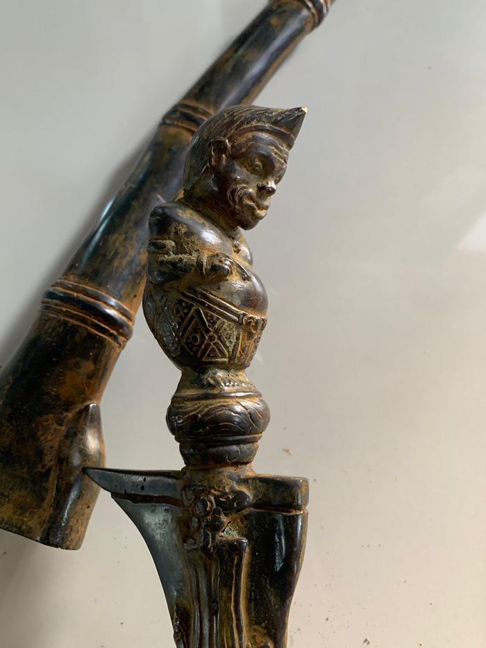 Keris Perunggu Kuno Semar dan Ratu Langka Asli Peninggalan
