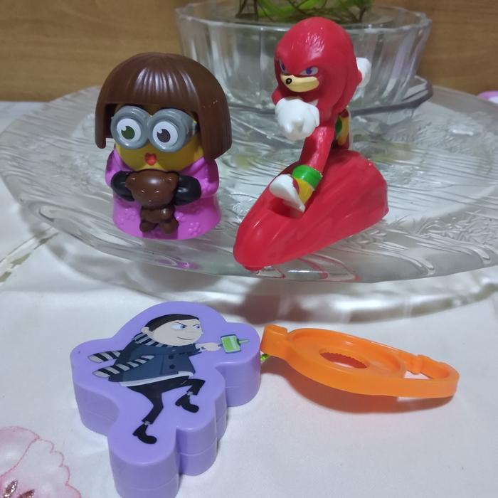 Mainan Fugite Mcd 3 pcs minions sonics