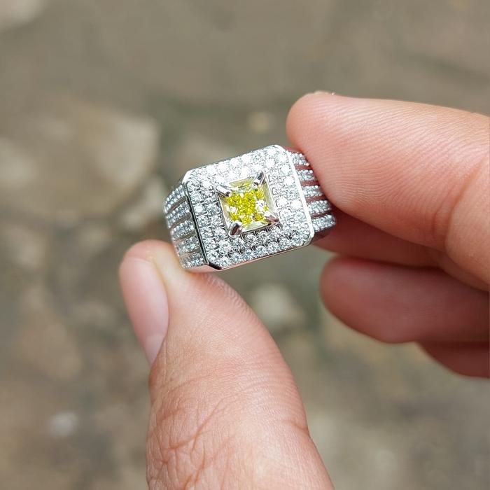 berlian kuning fancy intens mix berlian eropa ring emas putih