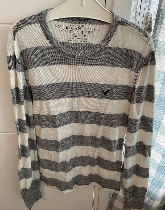 Sweater pria american eagle
