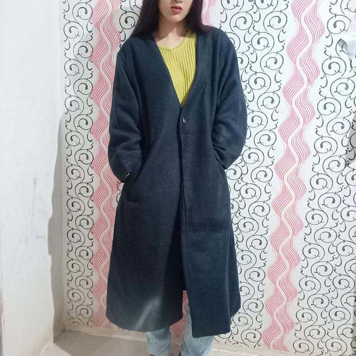 COAT WOOL PRELOVED LUAR NEGERI EARTH MUSIC&ECOLOGY1