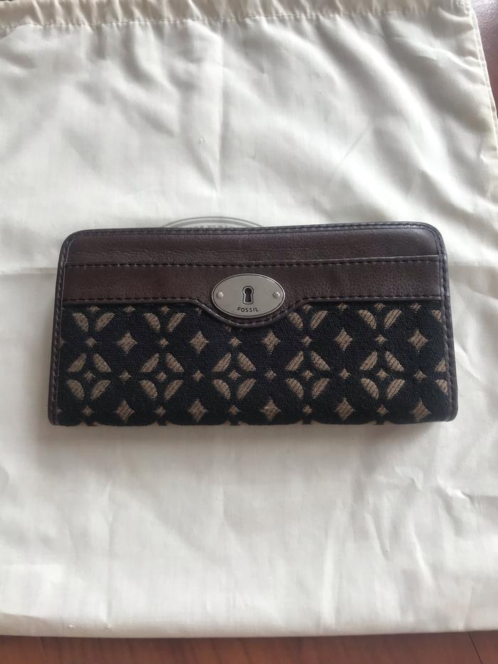 Fossil maddox dompet black