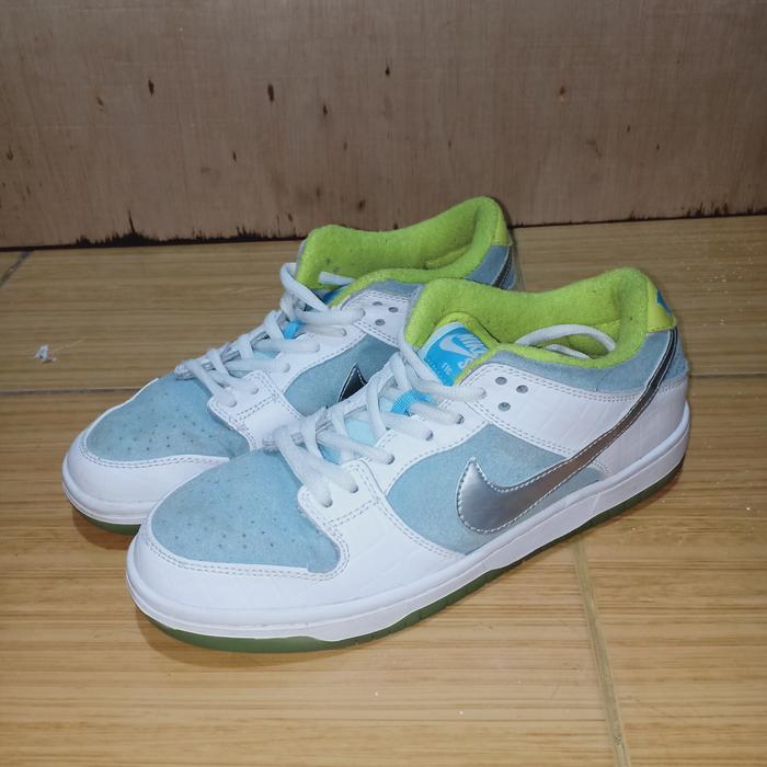 Sepatu Nike Dunk Low - FTC Lagoon Pulse