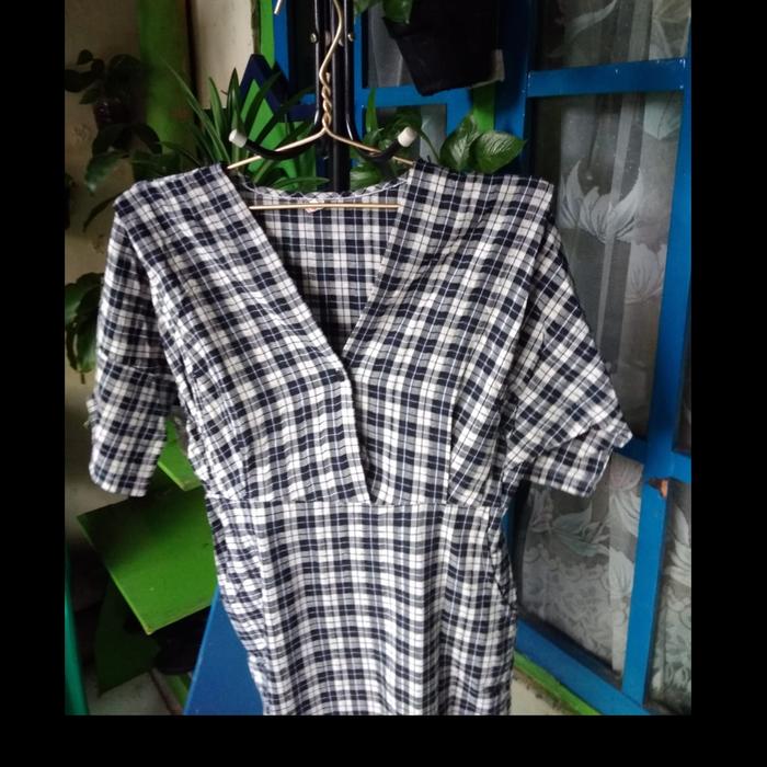DRESS - DRESS VINTAGE - VINTAGE - KOTAK-KOTAK - THRIFT