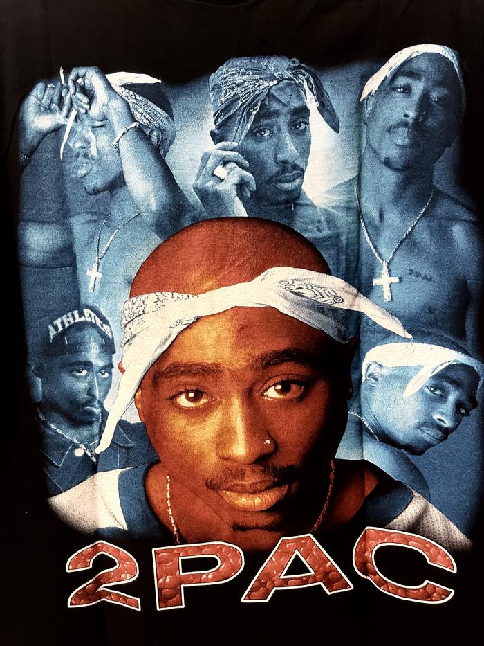 Tupac β all eyez on me β tag the roxx